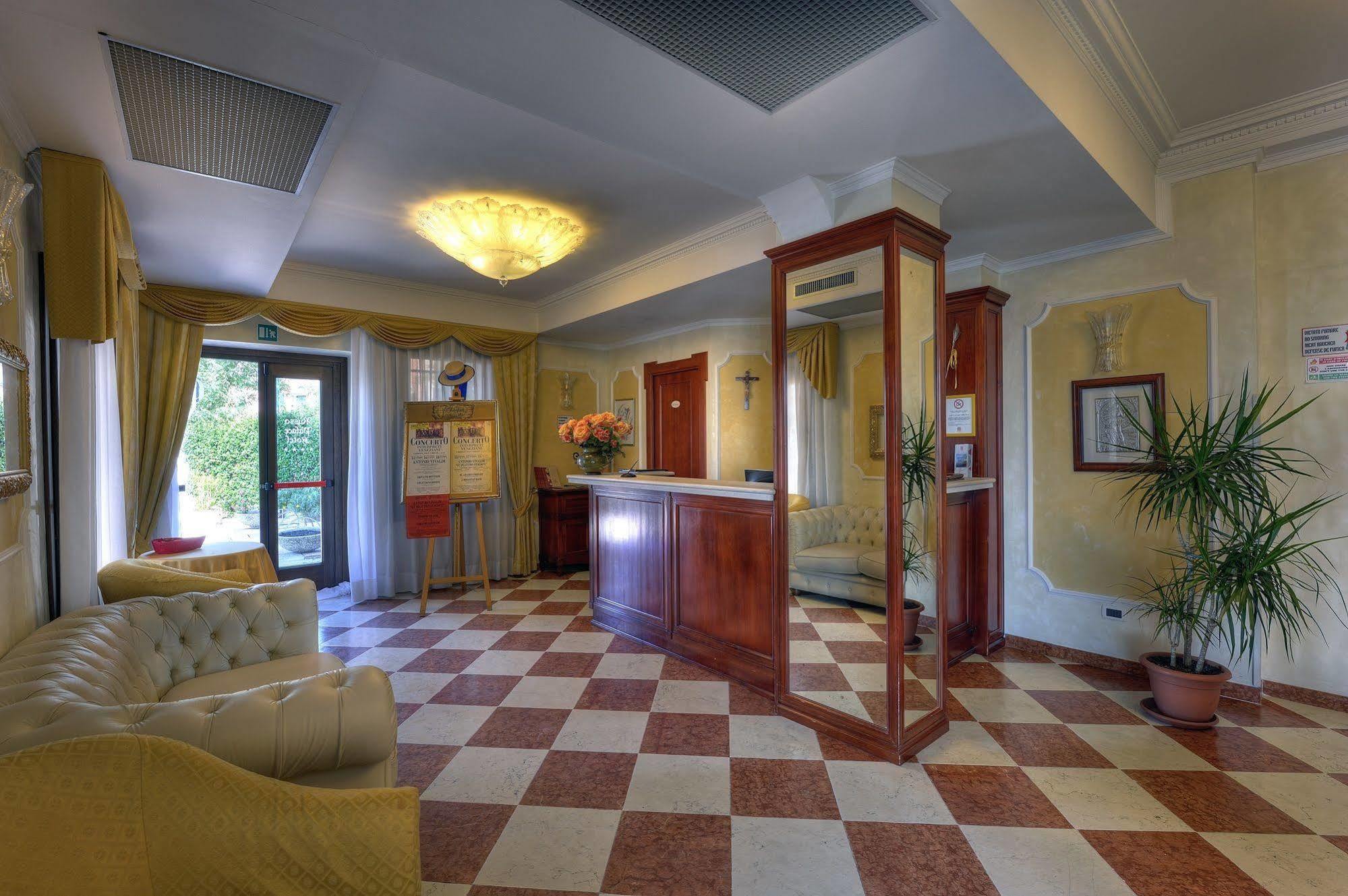 Hotel Russo Palace Benátky – Lido Interiér fotografie
